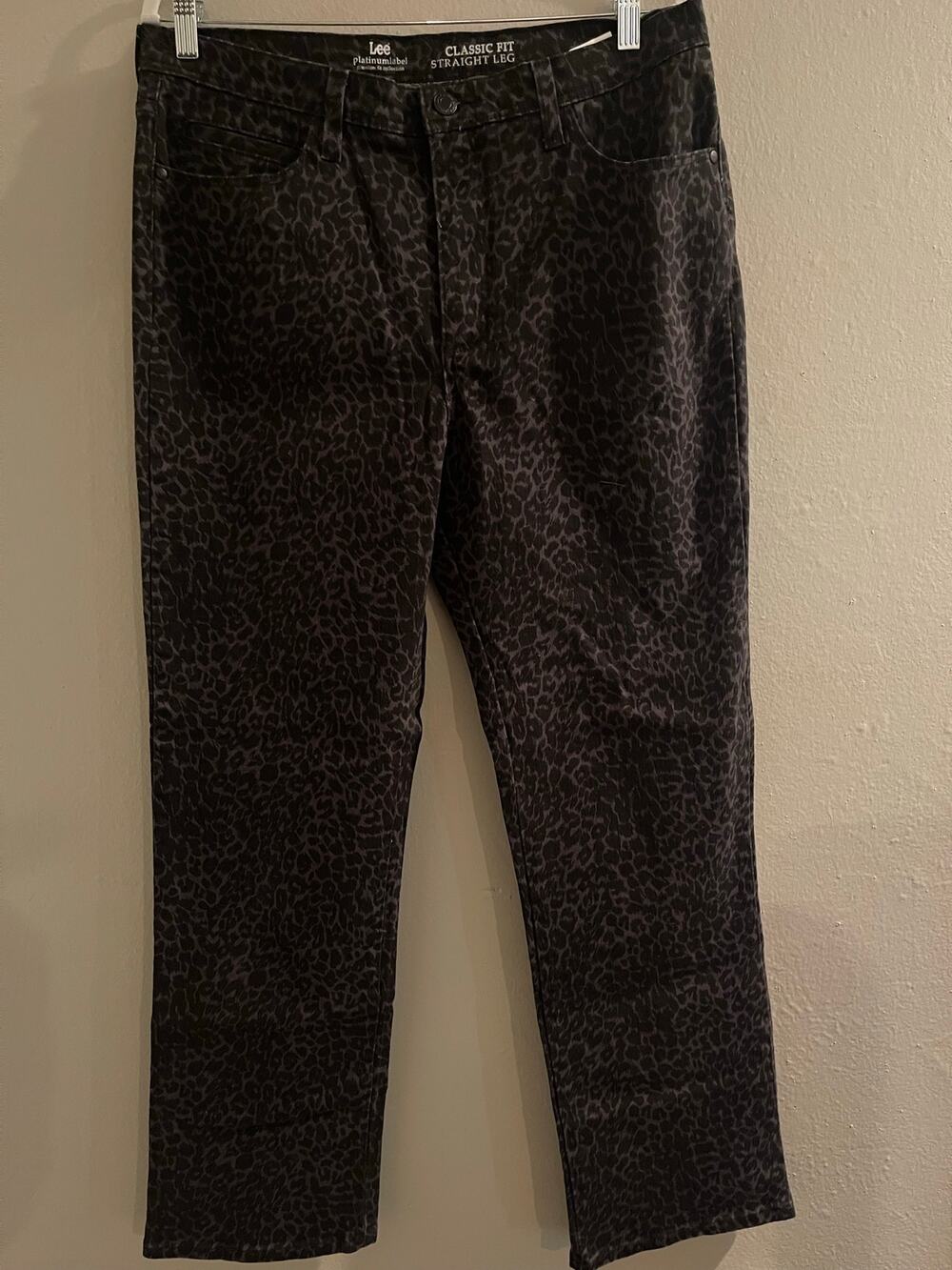 Lee Classic Fit Premium Leopard Print Jeans Black Size 16